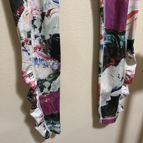 Lululemon Multicolor Leggings Size 8 - Picture 9 of 12
